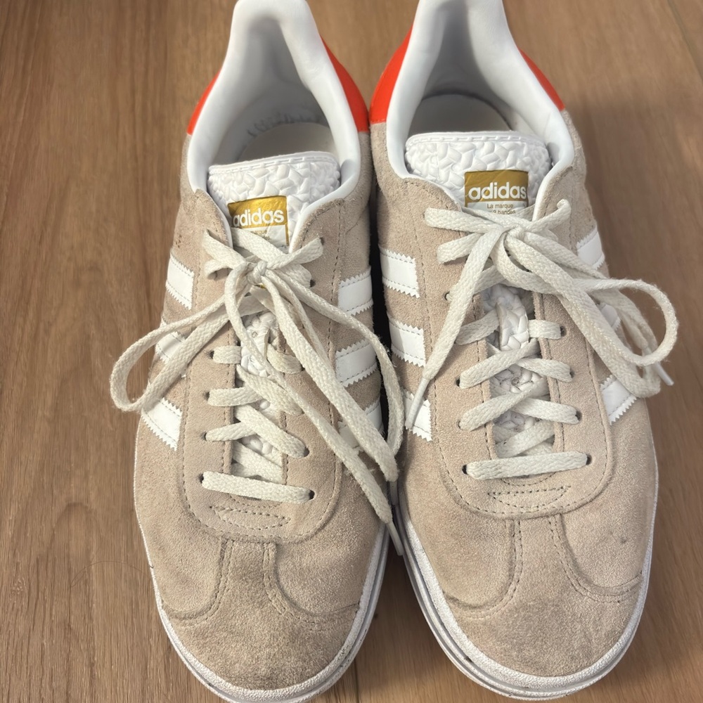 Adidas platform gazelle